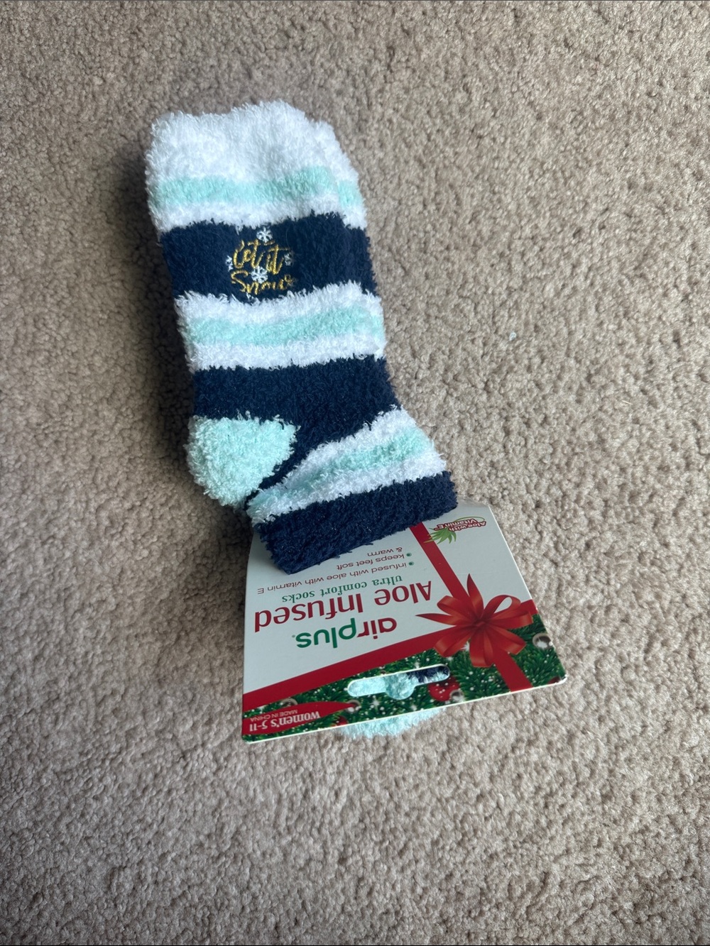 Cozy Striped Women's Fuzzy Socks - Navy, White & Mint
